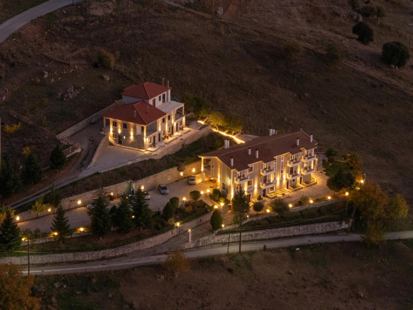 Anerada Hotel Калаврита Экстерьер фото